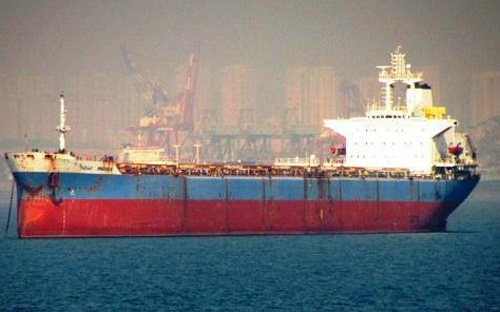 Liên quan đến các kiến nghị của Vinalines về việc khoanh nợ, xóa nợ tại 
các ngân hàng thương mại quốc doanh và Ngân hàng Phát triển Việt Nam, 
Phó thủ tướng giao Bộ Giao thông Vận tải và Vinalines làm việc trực tiếp
 với từng ngân hàng, trình Ngân hàng Nhà nước để báo cáo Thủ tướng Chính
 phủ xem xét, quyết định.