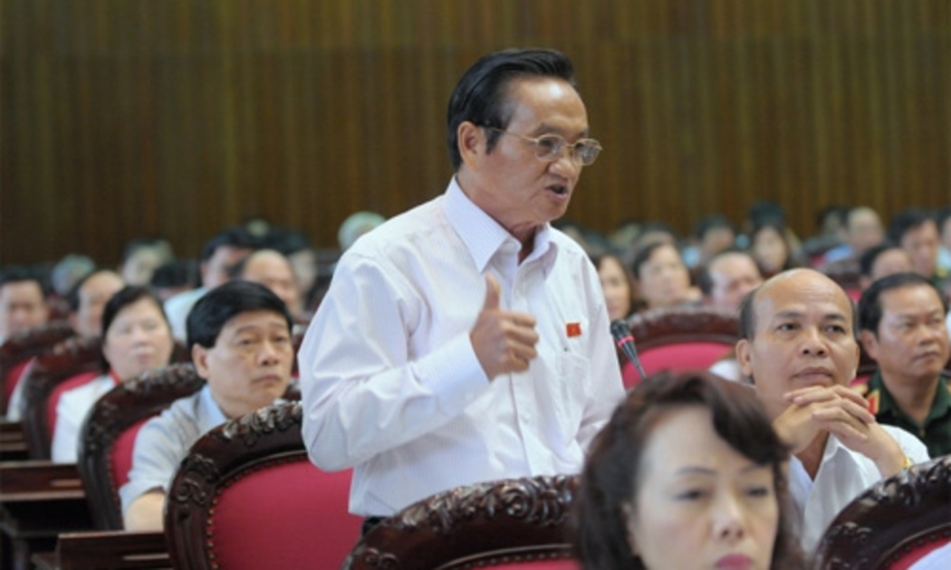 Theo Phó trưởng đoàn đại biểu Quốc hội Tp.HCM 
Trần Du Lịch, 
