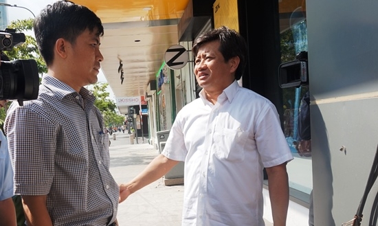 Ông Đoàn Ngọc Hải, Phó chủ tịch UBND quận 1, trong chiến dịch lập lại trật tự vỉa hè cách đây vài tháng tại Tp.HCM.<br>