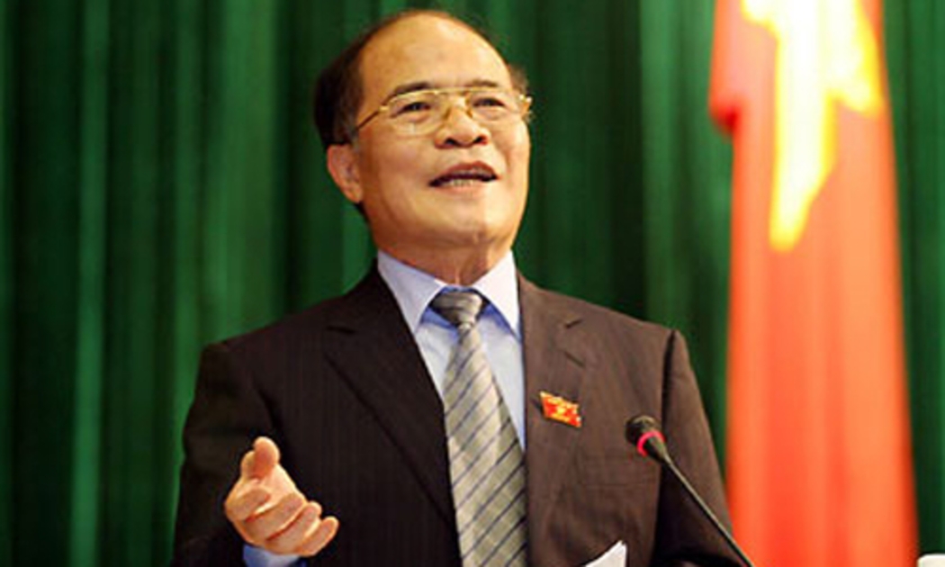 Ngày 28/11, theo Chủ tịch Quốc hội Nguyễn Sinh Hùng, là “ngày đẹp”.