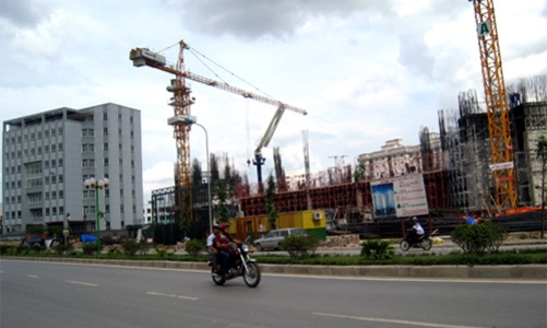 Dragon Capital: Giá nhà đất Việt Nam cách đáy không xa