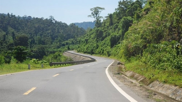 Đường Hồ Chí Minh thiếu vốn trầm trọng