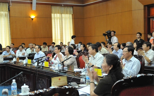 Một phiên chất vấn tại Ủy ban Thường vụ Quốc hội - Ảnh: CTV.