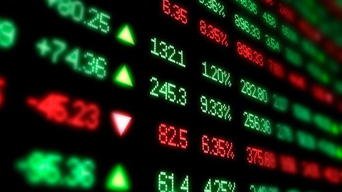 Phó thủ tướng yêu cầu bảo đảm không để xảy ra sai sót, lỗi kỹ thuật trong giao dịch, gây mất an toàn, ổn định đối với thị trường chứng khoán.