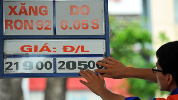 “Không có quỹ bình ổn, giá xăng đã cao hơn”