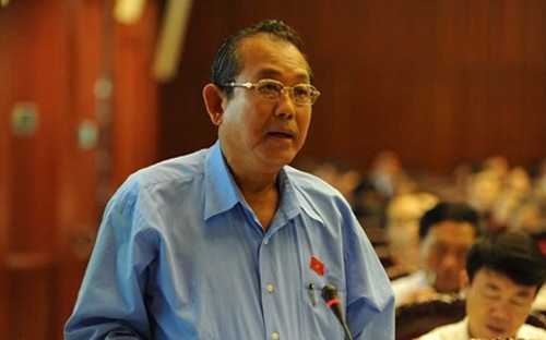 <span id="div" class="fl w100 mt10 span-detailimages relative">Chánh án Tòa án Nhân dân Tối cao, ông Trương Hòa Bình.</span>