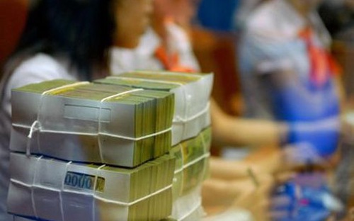 Tại thời điểm 30/9/2012, nợ xấu được ước tính thận trọng ở mức 17,21%, nhưng nếu đánh giá toàn diện và thanh tra chất 
lượng tín dụng đối với từng tổ chức tín dụng thì con số có thể còn lớn 
hơn nữa.