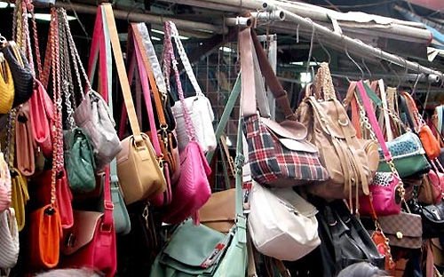 Trung tâm Thông tin thương mại và công nghiệp nói một số hàng hóa sản xuất của Trung Quốc vướng phải những bê bối về chất lượng tại Mỹ.