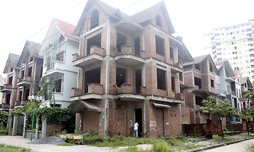 “Bất động sản đổ vỡ thì ai chịu trách nhiệm?”