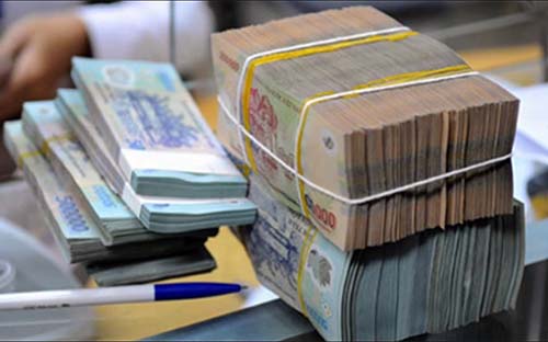 Hoạt động hút bớt tiền về đến ngay sau khi nhà điều hành vừa mua vào ngoại tệ từ trung tuần tháng 6 vừa qua.