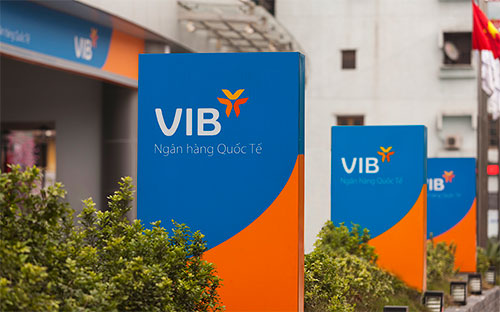 Chương trình khuyến mại lớn này nhằm tri ân khách hàng nhân kỷ niệm 20 năm thành lập VIB (18/9/1996 - 18/9/2016).