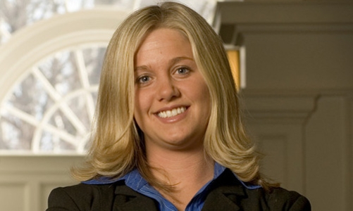 Chân dung nữ trợ thủ số 1 của Warren Buffett