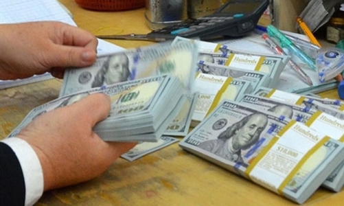 Gửi 7,3 tỷ USD ở nước ngoài: “Ơ kìa, trái đất tròn”