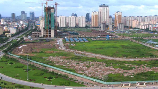 10 năm thi hành Luật Đất đai: “Công” và “tội”