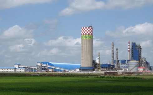 Dự án Đạm Ninh Bình do Vinachem làm chủ đầu tư, có công suất 560.000 tấn một năm, vốn đầu tư khoảng 667 triệu USD, nằm tại tỉnh Ninh Bình. <br>