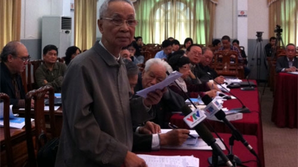 Góp ý sửa Hiến pháp: Phải có luật về sự lãnh đạo của Đảng