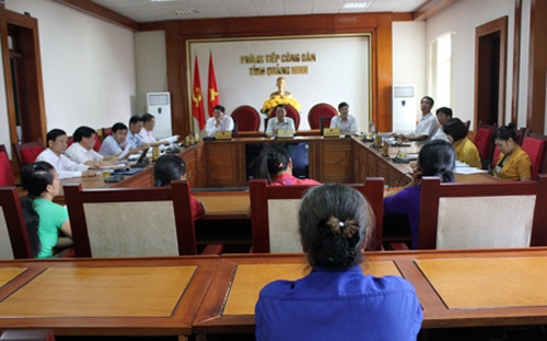 Lãnh đạo UBND tỉnh Quảng Ninh tại một buổi tiếp công dân thường kỳ.<br>