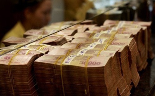 Chính phủ yêu cầu Ngân hàng Nhà nước theo dõi sát tình hình tiền tệ thế 
giới và trong nước, điều hành chính sách tiền tệ chủ động, linh hoạt.