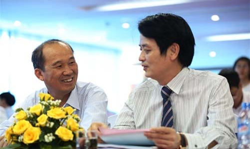 Thay đổi nhân sự LienVietPostBank: Gạch nối Sacombank?