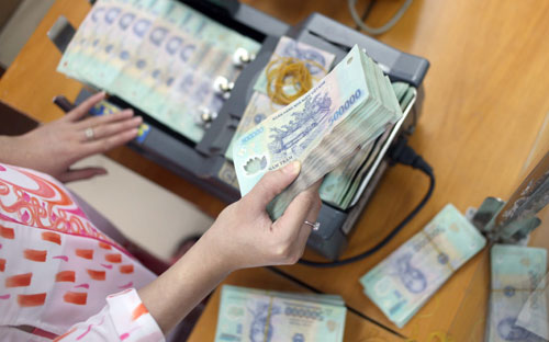 Tỷ lệ thu nhập lãi thuần cận biên của các tổ chức tín dụng đến tháng 7/2017 tăng lên mức 2,9%, trong khi cùng kỳ năm 2016 là 2,7%.