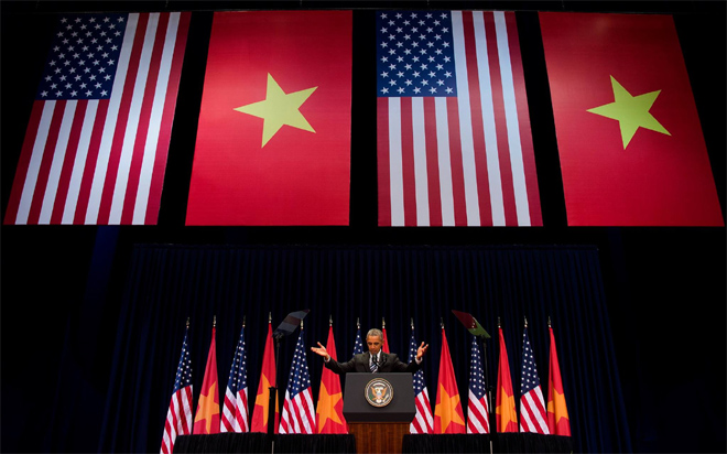 Video toàn văn phát biểu của Tổng thống Mỹ Barack Obama trước 2.000 trí thức và sinh viên Việt Nam sáng 24/5 - Nguồn: VTV.