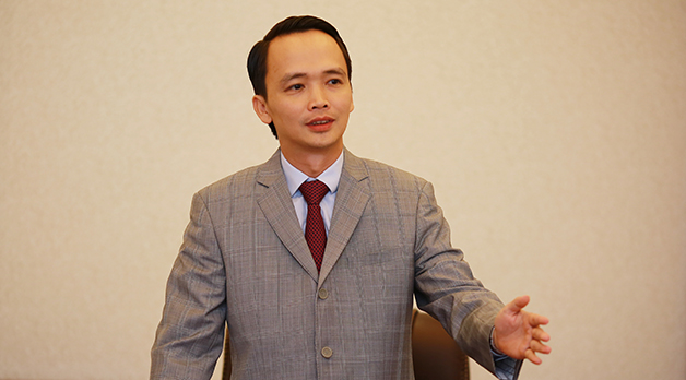 Trong lĩnh vực bất động sản, ông Trịnh Văn Quyết cùng FLC - doanh nghiệp bước vào tuổi 15 trong năm nay - đang nắm trong tay hàng chục dự án bất động sản lớn, nhỏ khắp cả nước.