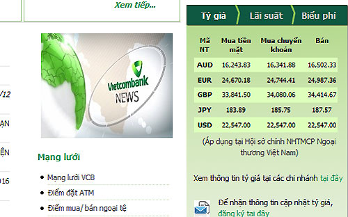 Giá mua vào USD đã san bằng giá bán ra và cùng kịch trần biên độ cho phép trên biểu niêm yết trực tuyến của Vietcombank cuối giờ sáng nay.<br>