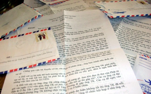 Mặc dù số lượt người tăng, nhưng số vụ việc khiếu nại, tố cáo đã giảm 
30,42%, 228.152 đơn thư các loại, trong đó, có 104.708 đơn khiếu nại, tố
 cáo nội dung khiếu nại trong lĩnh vực đất đai giảm khoảng 6%, báo cáo 
của Chính phủ nêu rõ.