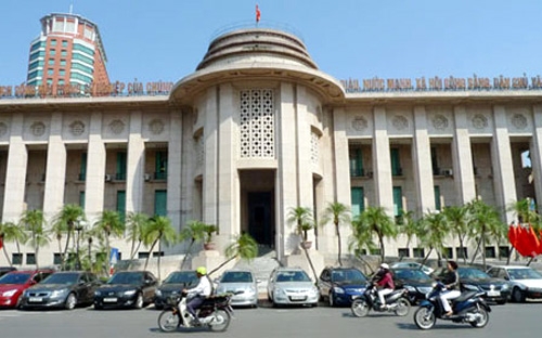 Kiểm toán Nhà nước cho rằng hoạt động thanh tra, giám sát của Ngân hàng 
Nhà nước đối với hoạt động cho vay tái cấp vốn chưa kịp thời và đầy đủ. 