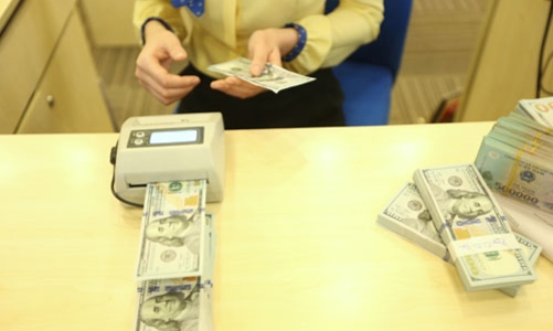 Có một dòng “lãi suất bèo” đang chảy