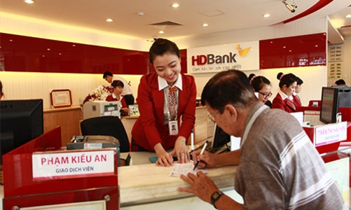 Thêm ngân hàng cổ phần đồng loạt giảm lãi suất cho vay