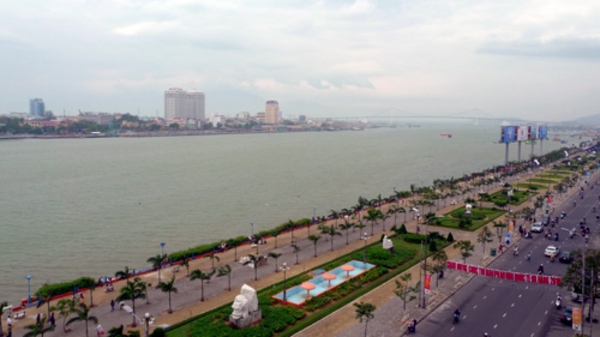 Sửa Hiến pháp và sự “đau đầu” về chính quyền địa phương