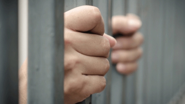 Bị can có quyền “không buộc phải nhận mình có tội”