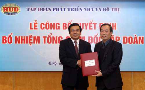 Ông Nghiêm Văn Bang (bên trái) và ông Nguyễn Đăng Nam.