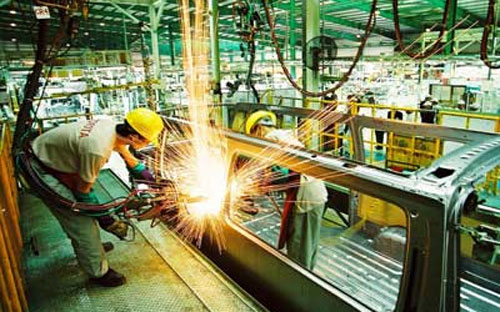 Mục tiêu thu hút đầu tư nước ngoài của Việt Nam năm 2013 được xem là "vừa phải".