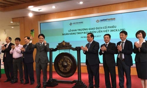 Cổ phiếu LienVietPostBank bắt đầu “thử lửa”