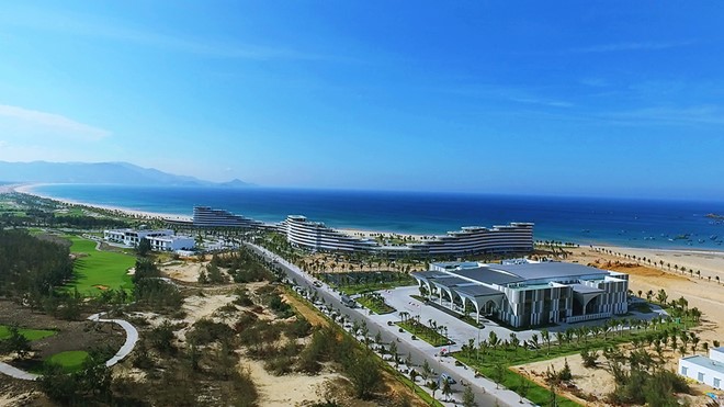 Với FLC Quy Nhơn, Faros thậm chí đã tạo nên nhiều kỷ lục mới, khi dự án tổng quy mô hơn 1.300 ha được hoàn thành chỉ trong vòng 11 tháng.<br>