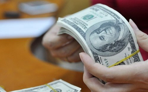 Nhập khẩu đã có dấu hiệu mạnh hẳn lên tháng qua, phía trước là quý cao điểm sản xuất kinh doanh, cầu ngoại tệ có thể sẽ thay đổi.<br>