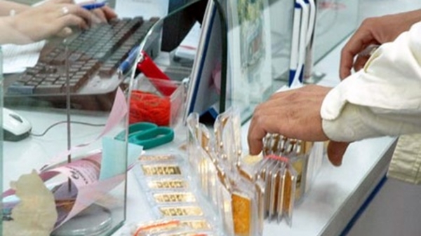 Đồng loạt tăng lãi suất huy động vàng