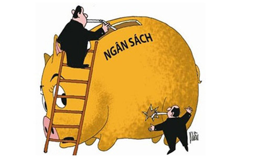 Khẳng định đã xuất hiện tình trạng tham nhũng có tính lợi ích nhóm trong một số lĩnh vực, nhưng báo cáo cũng không nêu thông tin cụ thể ở lĩnh vực nào, hay biểu hiện ra sao - Minh họa: Khều.