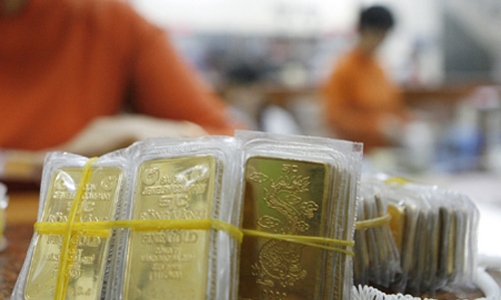 Những vùng trắng vàng miếng