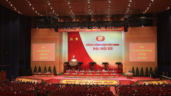 Tổng bí thư: Chống tự diễn biến, ngăn lợi ích nhóm