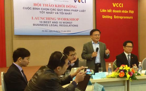 Tại hội thảo khởi động cuộc bình chọn các quy định pháp luật tốt nhất và tồi nhất do VCCI tổ chức, sáng 22/12.