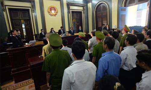 Rà soát tiêu chuẩn lãnh đạo ngân hàng sau nhiều đại án