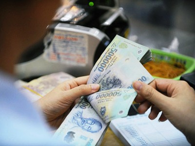 Tại ngân hàng Phương Đông, mức lãi suất huy động VND cao nhất đã áp 8,1%/năm với tiết kiệm trực tuyến.<br>