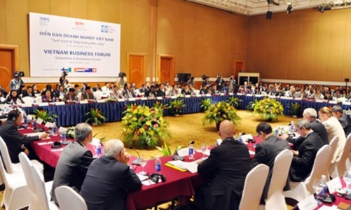Diễn đàn Doanh nghiệp 2013 sẽ đề cập vấn đề “rất cụ thể”