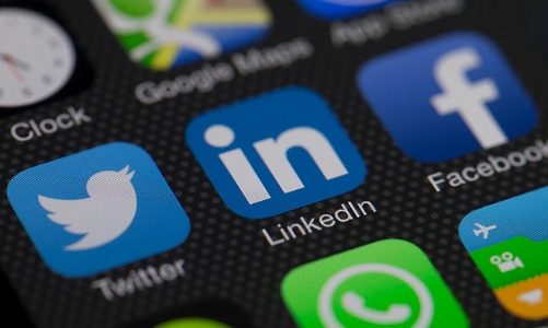 Microsoft chi hơn 26 tỷ USD thâu tóm LinkedIn