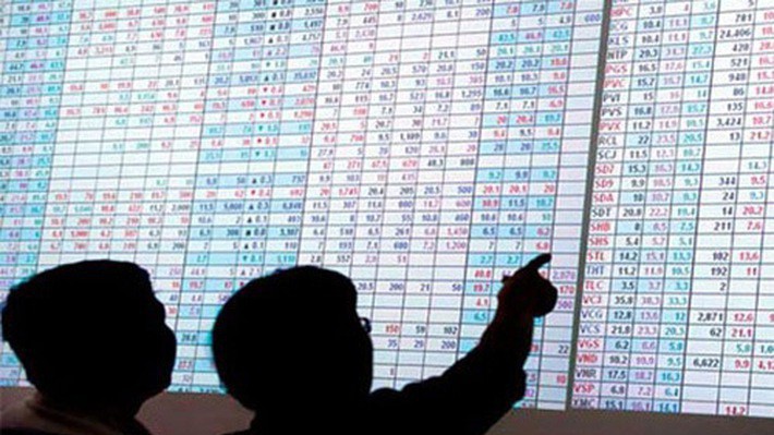 Trong tháng 5, số liệu từ Ủy ban Chứng khoán Nhà nước ghi nhận nhà đầu tư nước ngoài sau khi bán ròng trên thị trường cổ phiếu đã mua hơn 1.300 tỷ đồng trái phiếu.