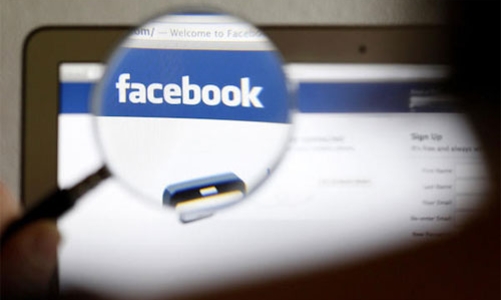 Facebook nhìn lại mình khi đạt 1 tỷ người dùng