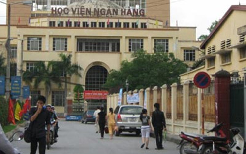 Tài chính ngân hàng, quản trị kinh doanh kế toán... được xem là các ngành đào tạo đang thừa đầu ra.